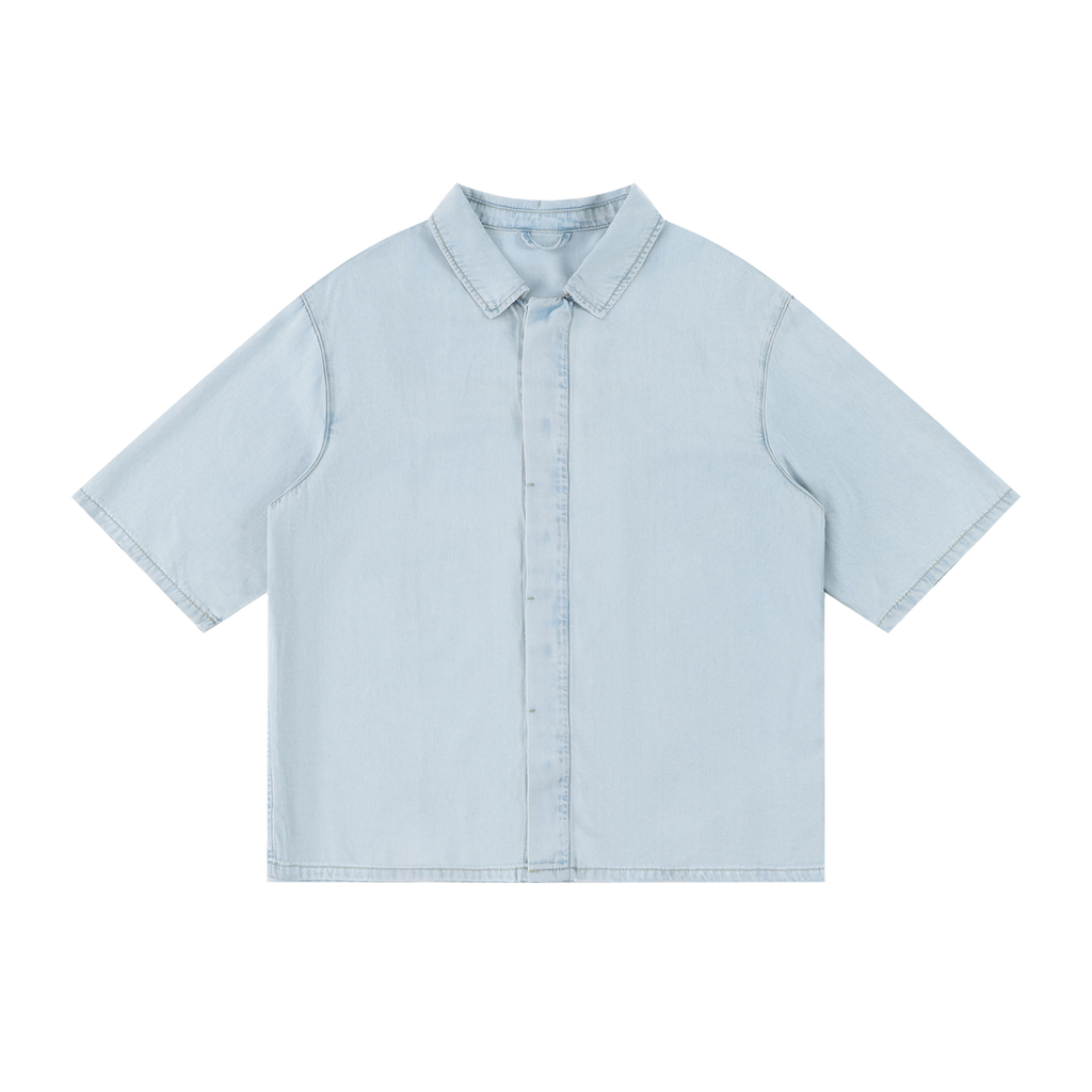 Undercurrent lyocell short-sleeve shirt in Light Blue, front view