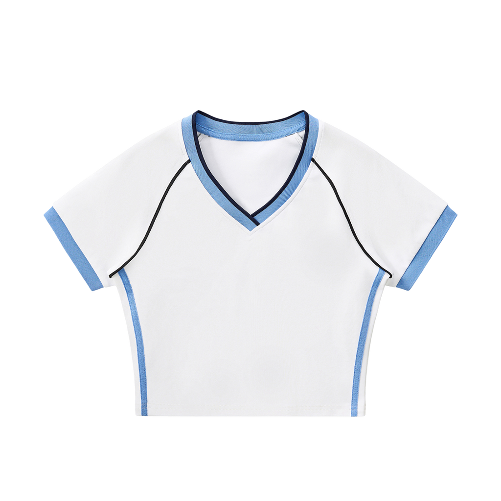 MIROLYUB Contrast Trim V-Neck Crop T-Shirt — White with Blue, front view
